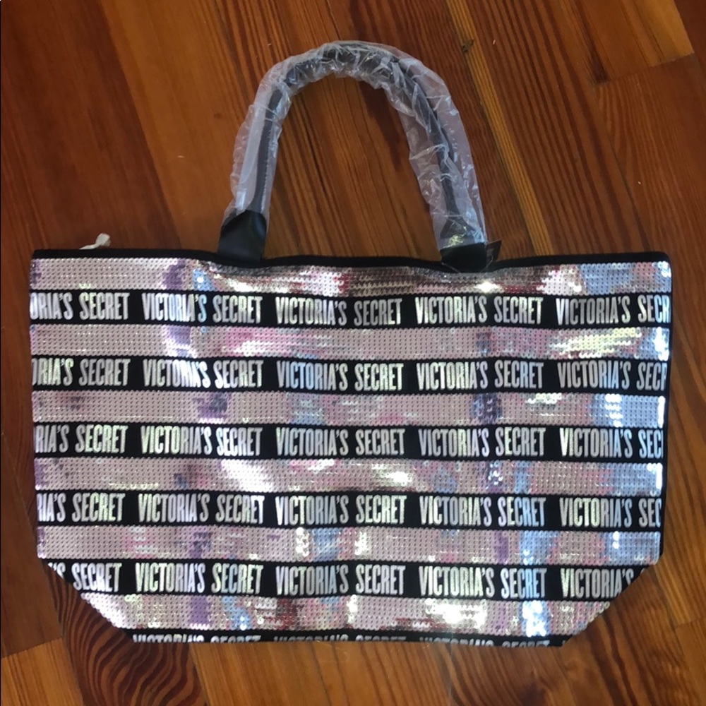Victoria’s Secret tote